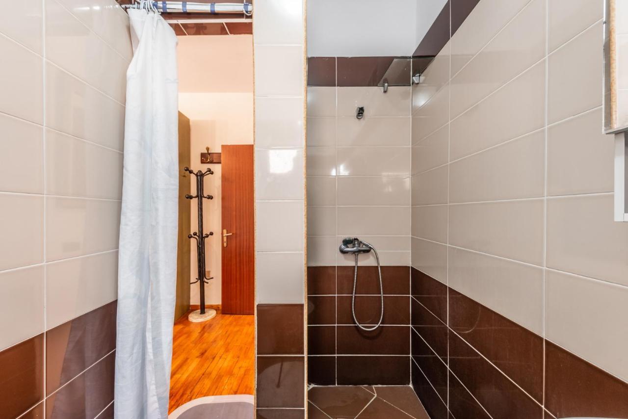 Leilighet Vintage And Warm 2br In *