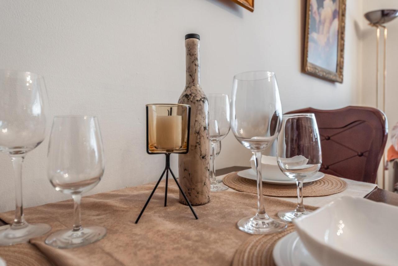 Leilighet Vintage And Warm 2br In *