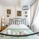 Vintage And Warm 2Br Apartament In Tirana